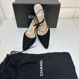 CHANEL Elegant Black Lace-Up Heels, Vintage
